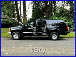 1998 Chevrolet Suburban LT