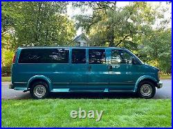 1998 GMC Savana SLE 3500